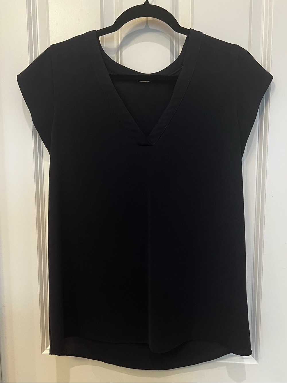 Black V-Neck Short Sleeve Blouse